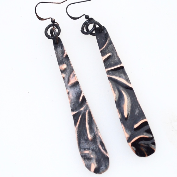 Rustic Long Solid Copper Earrings Embossed Floral Artisan Dangle Drop Boho Gift - Picture 3 of 4